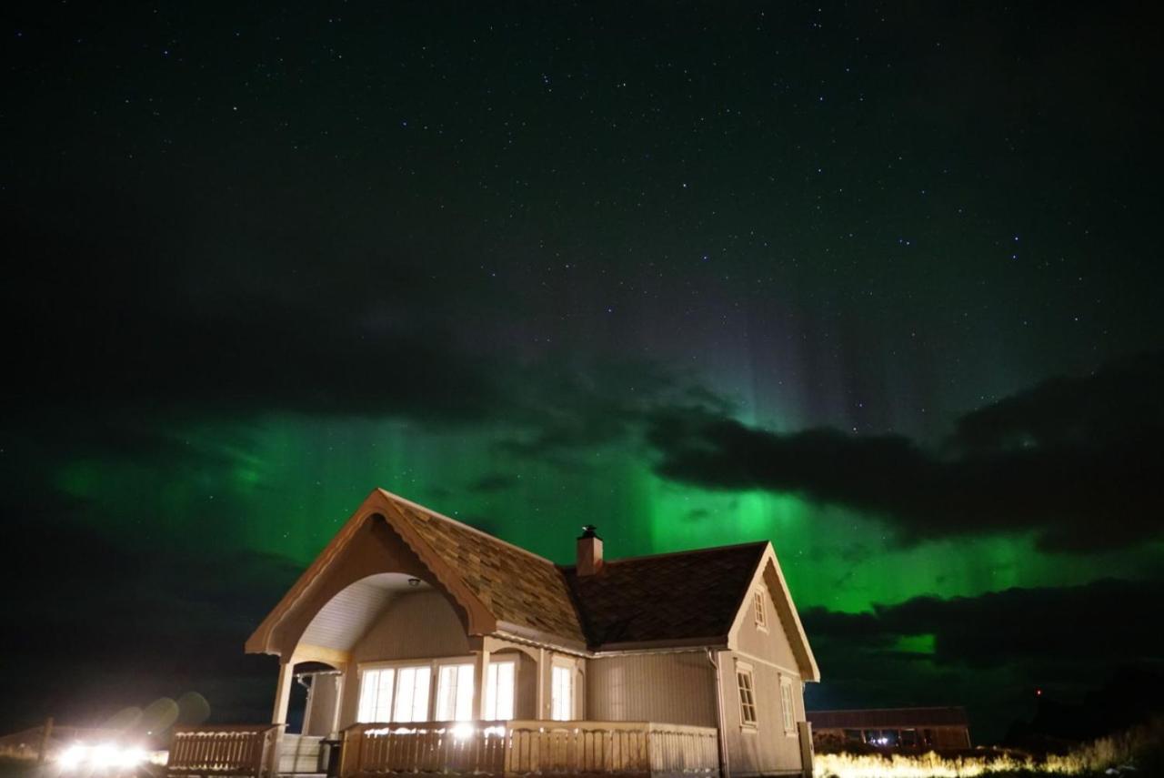 Banpim Beachside Lofoten Рамберг Екстериор снимка