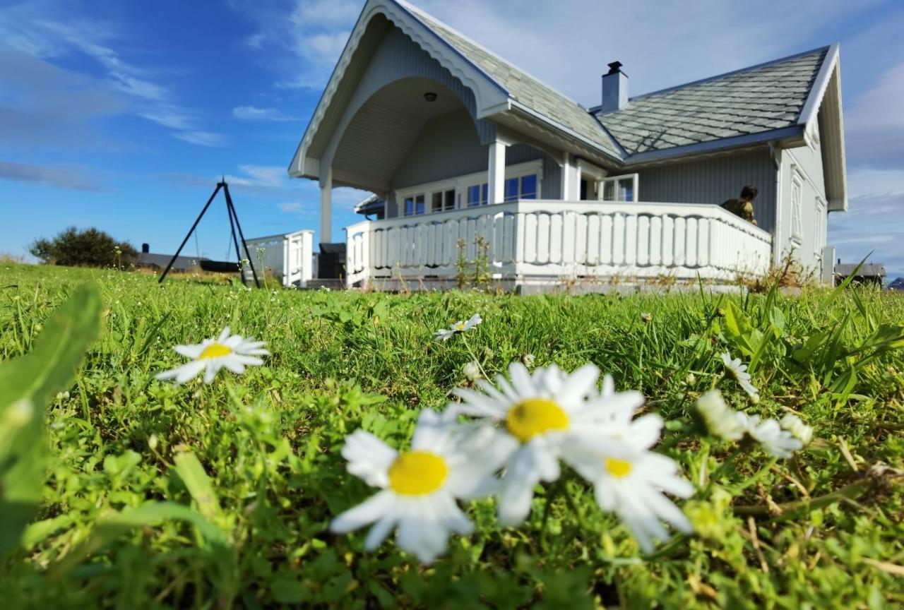 Banpim Beachside Lofoten Рамберг Екстериор снимка